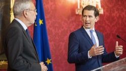 government-crisis-in-austria-1558265636217.jpg