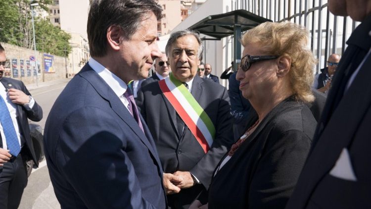 Il premier Conte e la sorella di Falcone