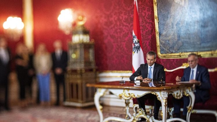 Im östererreichischen Bundespräsidialamt 