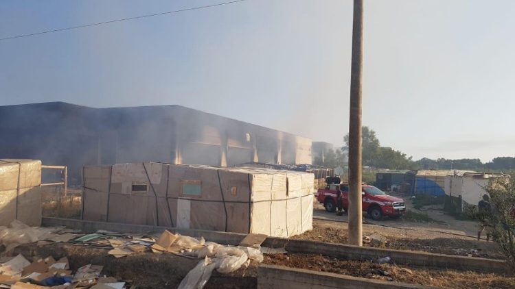 Obozy dla imigrantów źródłem cierpienia w Hiszpanii