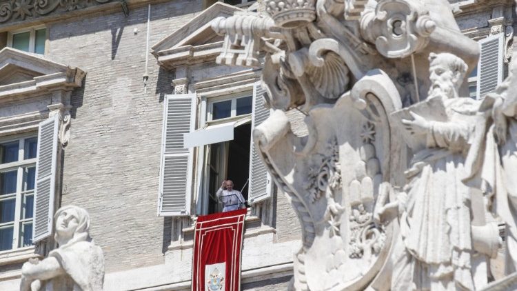 Angelus del Papa Francisco en Solemnidad Asunción de María