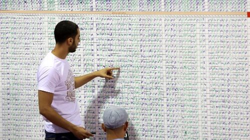 Vatikan organisiert Bildungsprojekt über Demokratie