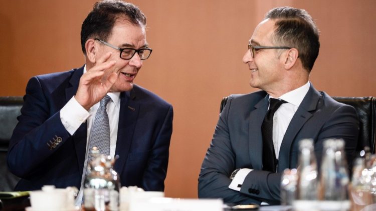 Gerd Müller (links) mit Außenminister Heiko Maas