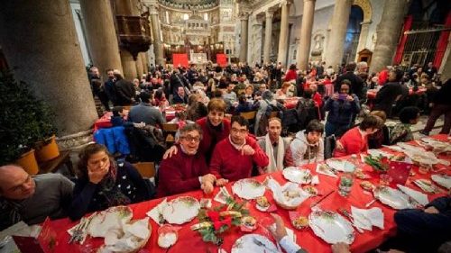 Natale a tavola con gli ultimi, i preferiti di Dio