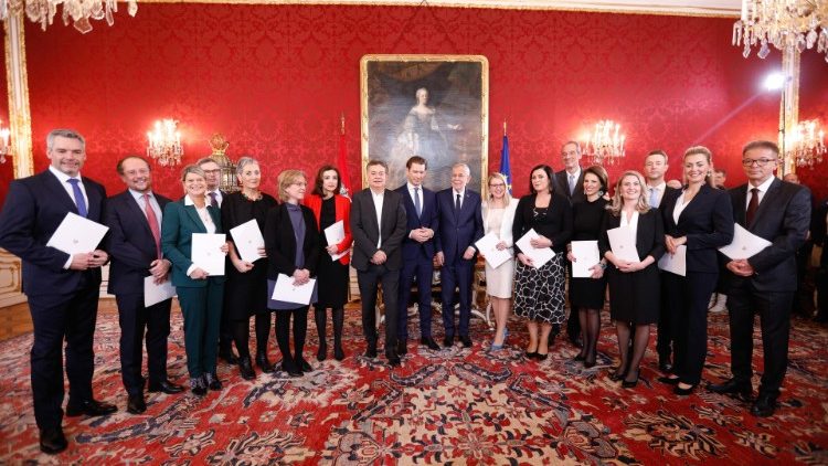 Il giuramento del nuovo governo austriaco