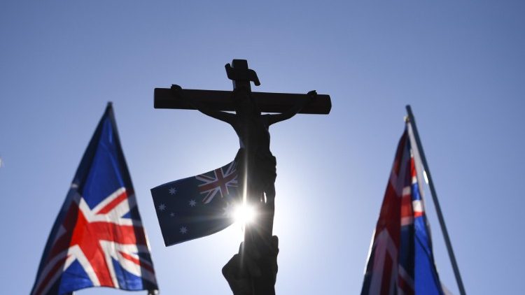Manifestazioni in Australia contro gli abusi