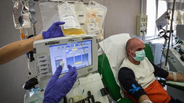 Beispiel für besonderen Einsatz zur Zeit der Corona-Pandemie: der Dienst im Krankenhaus