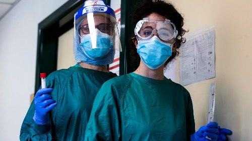 Врачи-католики: страх – симптом нездорового общества