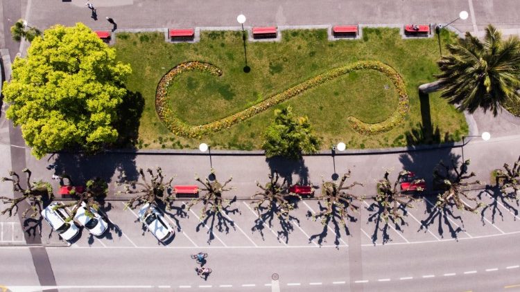 Epidemia i świat cyfrowy, jak przeżyć?