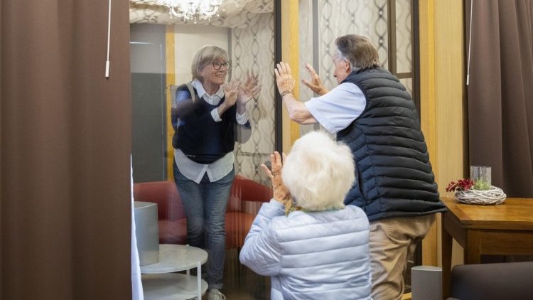 Besuch in einem Schweizer Altenheim