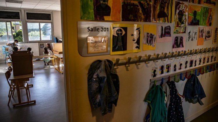 Dans une école à Montreuil, en banlieue parisienne, le 25 mai 2020