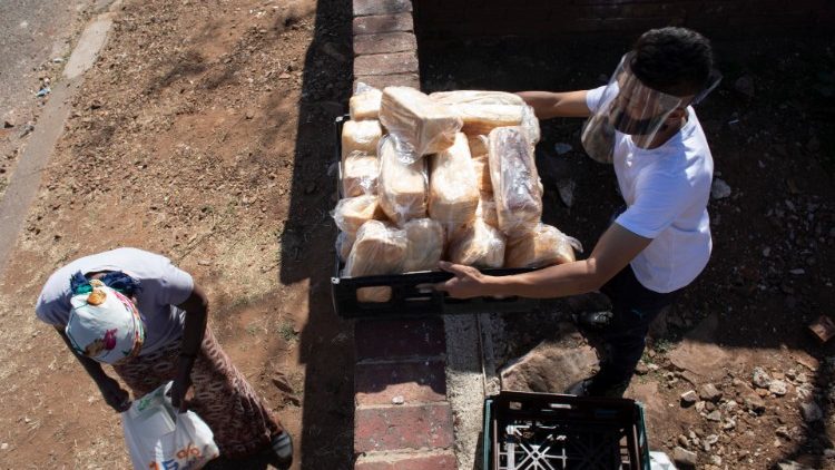 Koronawirus coraz dotkliwiej uderza w Afrykę 