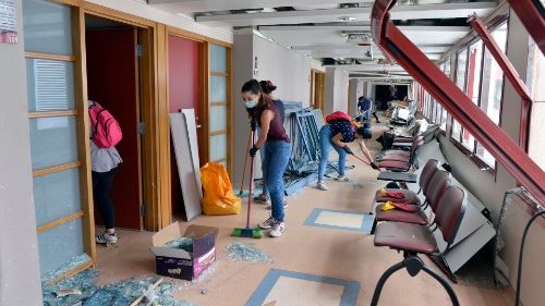 Liban: les hôpitaux, reflets d’un peuple partagé entre colère et solidarité