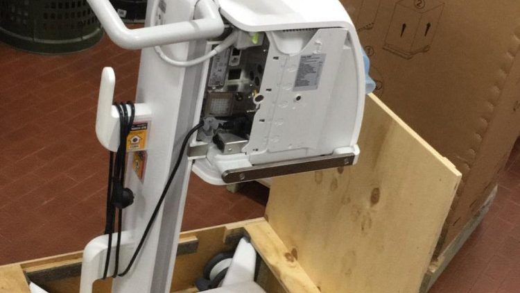 Papa envia ventiladores ao Brasil