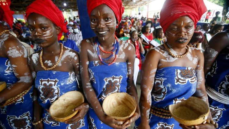 Die katholische Kirche in Belgien sammelt zum Weltmissionssonntag für Waisenkinder in Liberia