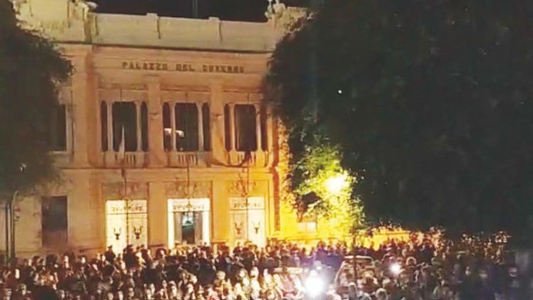 Manifestazione di protesta in Calabria, classificata come zona rossa per il Covid, il 6 novembre scorso