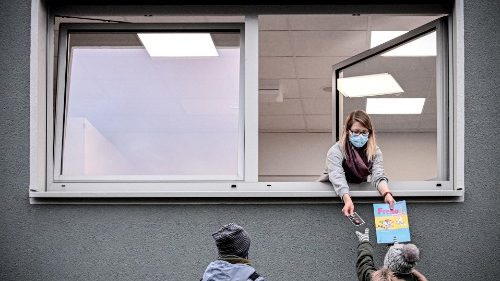 D: Ethikrat-Vorsitzende kritisiert Corona-Konzept der Regierung