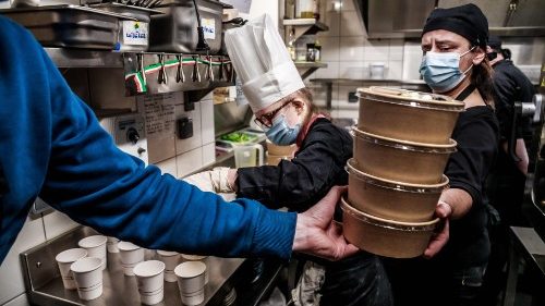 Santa Sé: é preciso igualdade entre homens e mulheres no mundo do trabalho 