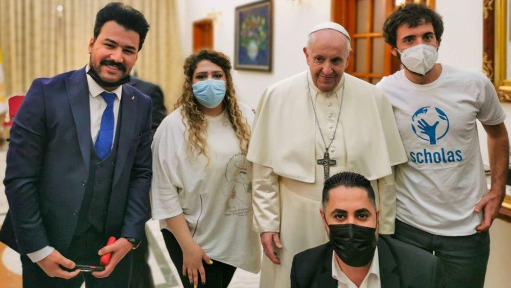 Rencontre entre le Pape François et des membres de Scholas Occurrentes - Bagdad, 5 mars 2021