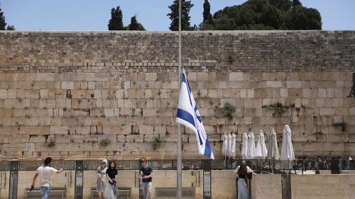 Papst: Gebet für Myanmar und Trauer um Opfer von Massenpanik in Israel