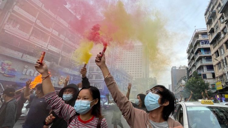 Demonastration in Yangon