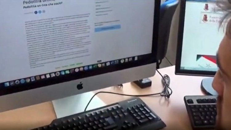 Pornografia: Czy Brytyjczycy ochronią dzieci?