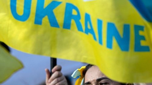 Ucrânia: primeiras conversas em Belarus enquanto o avanço russo continua