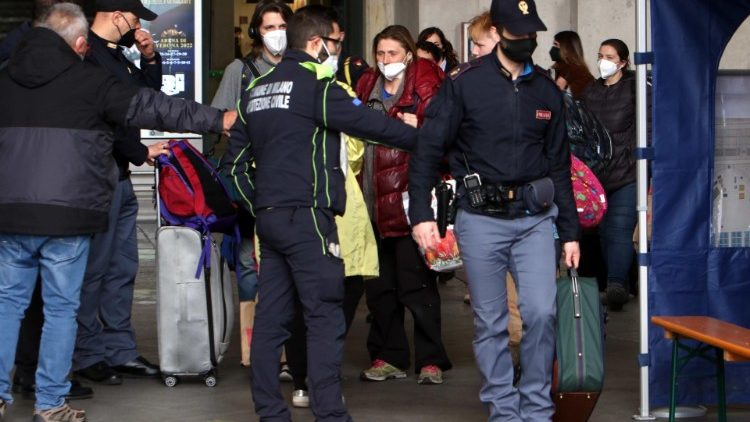 Profughi accolti a Milano
