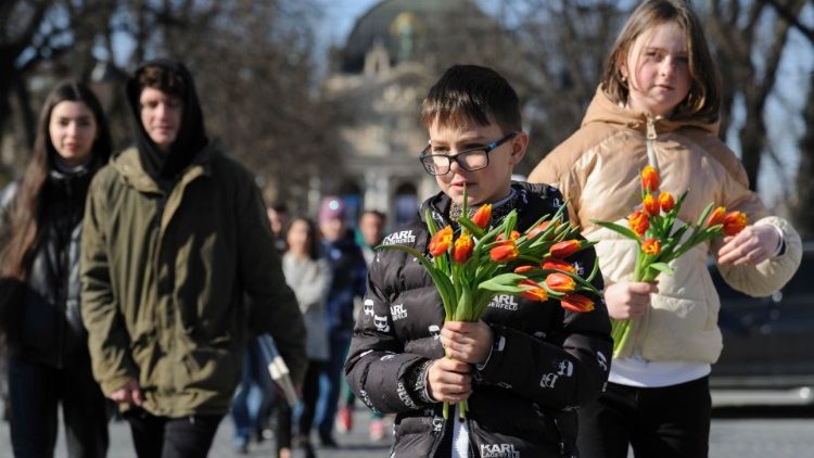 Nuncjusz w Kijowie: Marsz dla pokoju nie podważa prawa do obrony
