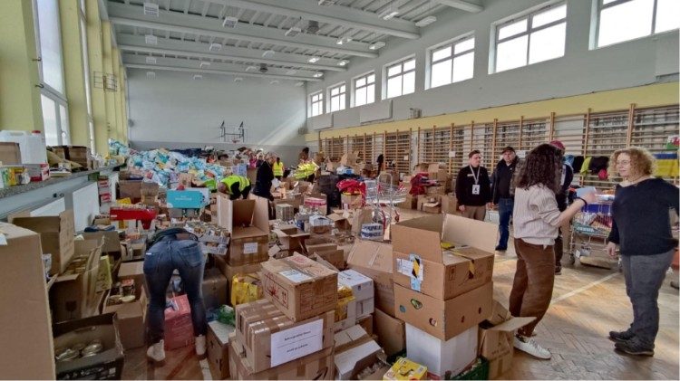 Wolontariusze Caritas ryzykują życiem na Ukrainie