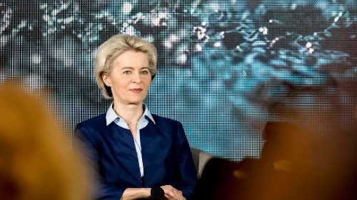 Von Der Leyen en el Vaticano: no a la contaminación, mejoremos la vida de la gente