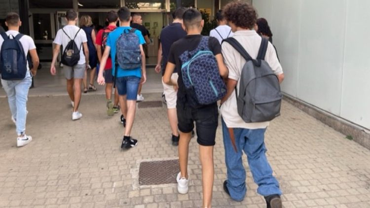 Włosi wracają do szkół