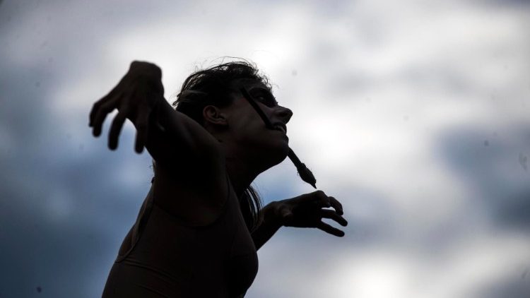 Manifestação em Roma para a eliminação da violência contra a mulher