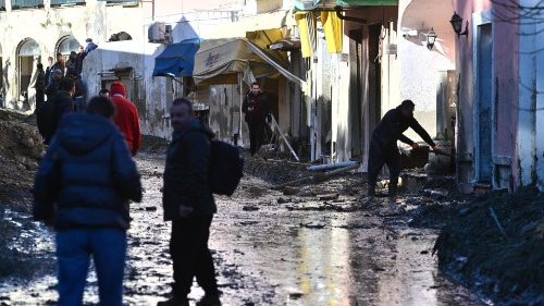 Papst betet für Erdrutsch-Opfer auf Ischia 