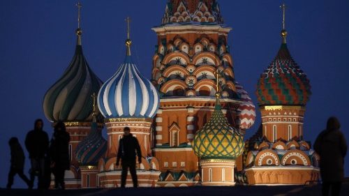 Russland: Franziskaner sammeln Lebensmittel für Bedürftige