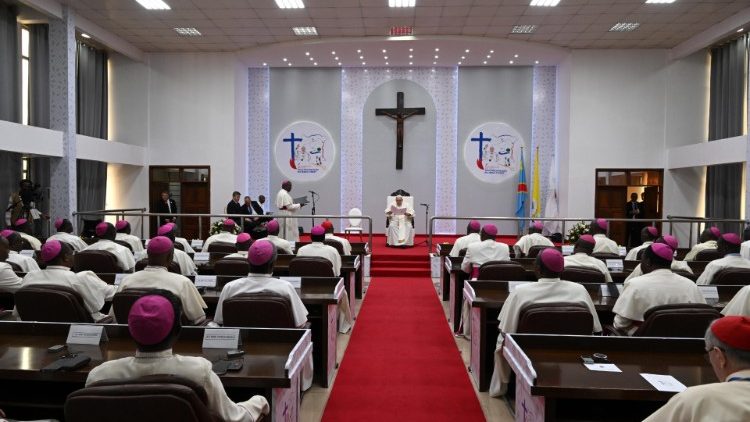 Папа Франциск на встрече с епископатом ДРК (Киншаса, 3 февраля 2023 г. )