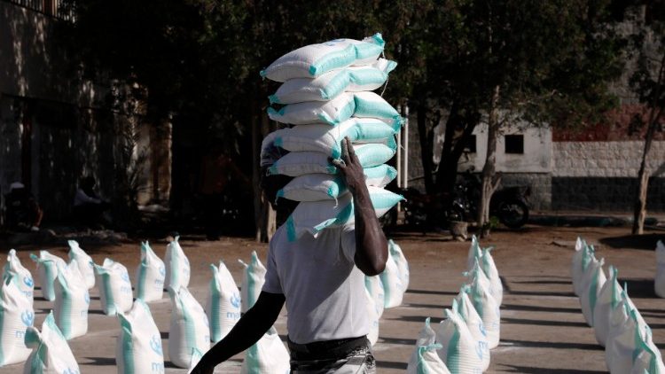 Baa la Njaa linaweza kukufanya ukapoteza utu na heshima yako