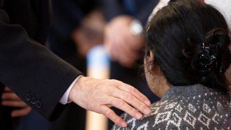 Il presidente italiano Sergio Mattarella a Crotone