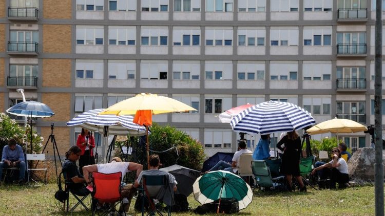 Journalists outside Rome's Gemelli Hospital