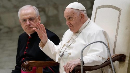 Il Papa: la missione non è un manuale da applicare ma opera dello Spirito