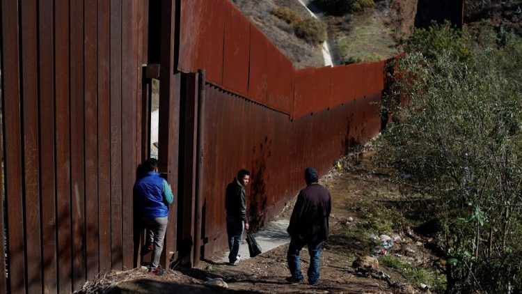 Mur graniczny w Tijuanie