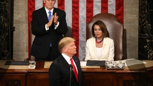 Usa. Trump richiama all’unità e rilancia il Muro anti-migranti