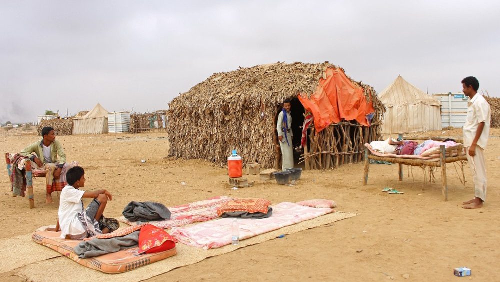 Abitazioni di fortuna dei profughi