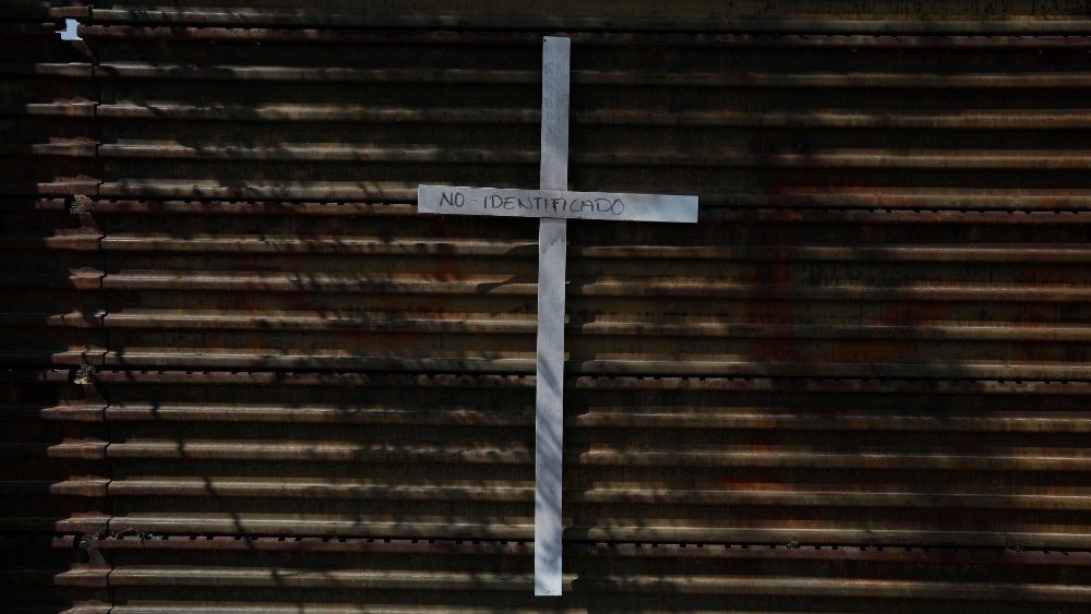 Una croce tra Messico e Usa