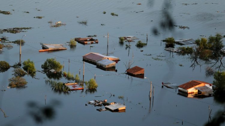 Inundaciones por el río Paraguay