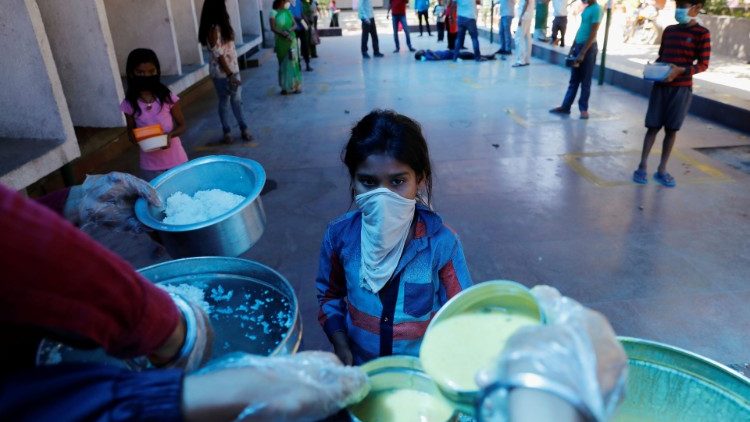 La pandemia ha agravado la situación de pobreza en muchos países.