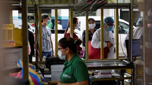 Ecuador: “El Covid-19, el derrame de petróleo y el hambre diezman al pueblo”