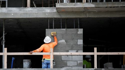 Dinamiche ma fragili: 600 mila le imprese di immigrati in Italia