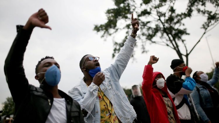 Manifestazione di protesta a Bogotà