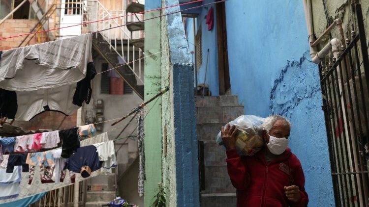 Papież do kapłanów argentyńskich: modlę się za was, jestem blisko